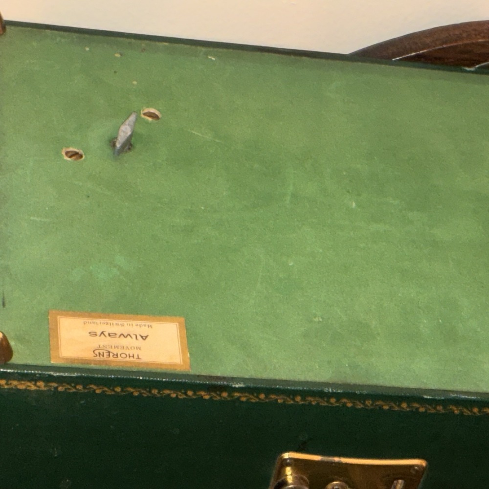 Vintage‎ Thorens Jewelry Music Box made in Switzerland Always - Picture 10 of 10